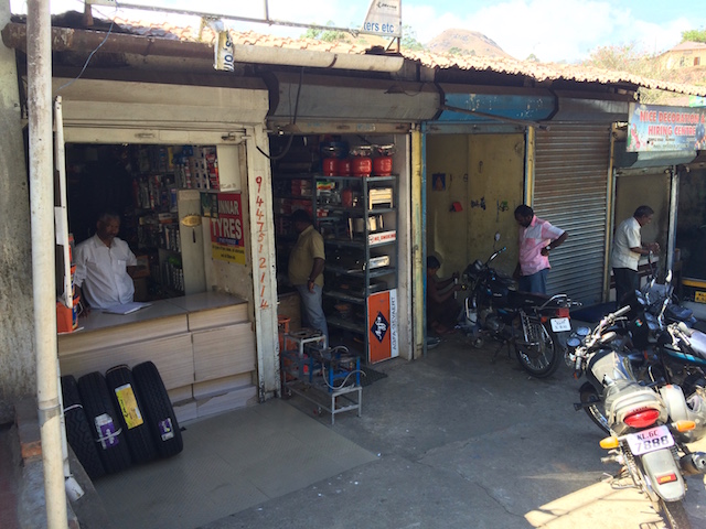 Ein Gasladen in Munnar