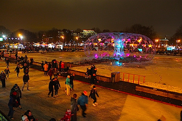 Die Eisbahn im Gorki Park